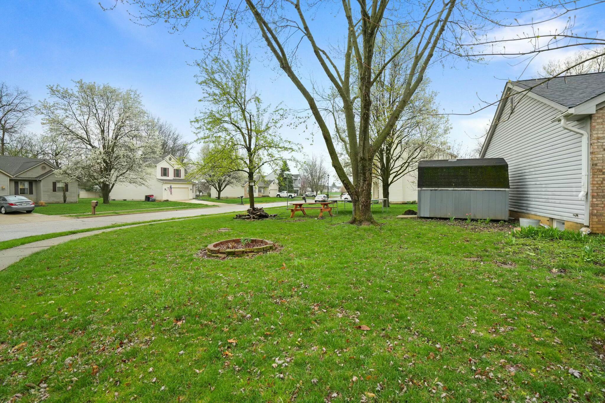 547 Monroe Drive, Ashville, Ohio image 3