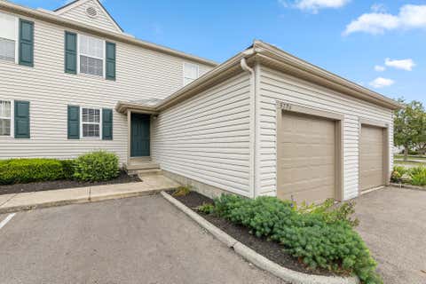 Photo of 5726 Snow Drive 128D #128D, Hilliard, OH 43026 (MLS # 226028481)