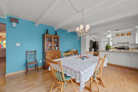 Tiny photo for 4160 Ruxton Lane, Columbus, OH 43220 (MLS # 225045390)