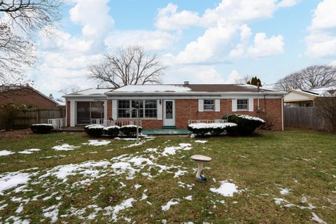 Tiny photo for 4160 Ruxton Lane, Columbus, OH 43220 (MLS # 225045390)