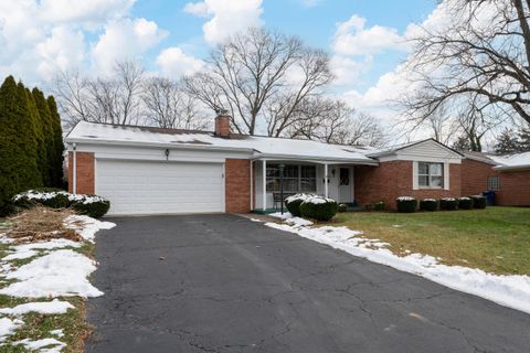Tiny photo for 4160 Ruxton Lane, Columbus, OH 43220 (MLS # 225045390)