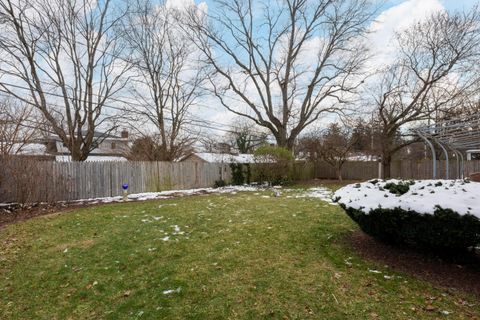 Tiny photo for 4160 Ruxton Lane, Columbus, OH 43220 (MLS # 225045390)