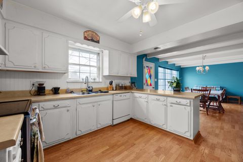 Tiny photo for 4160 Ruxton Lane, Columbus, OH 43220 (MLS # 225045390)