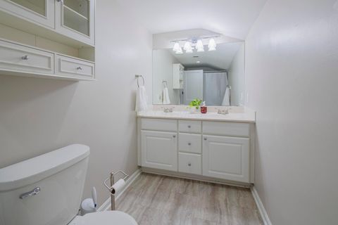 Tiny photo for 104 Sunnyside Drive, Athens, OH 45701 (MLS # 226005694)