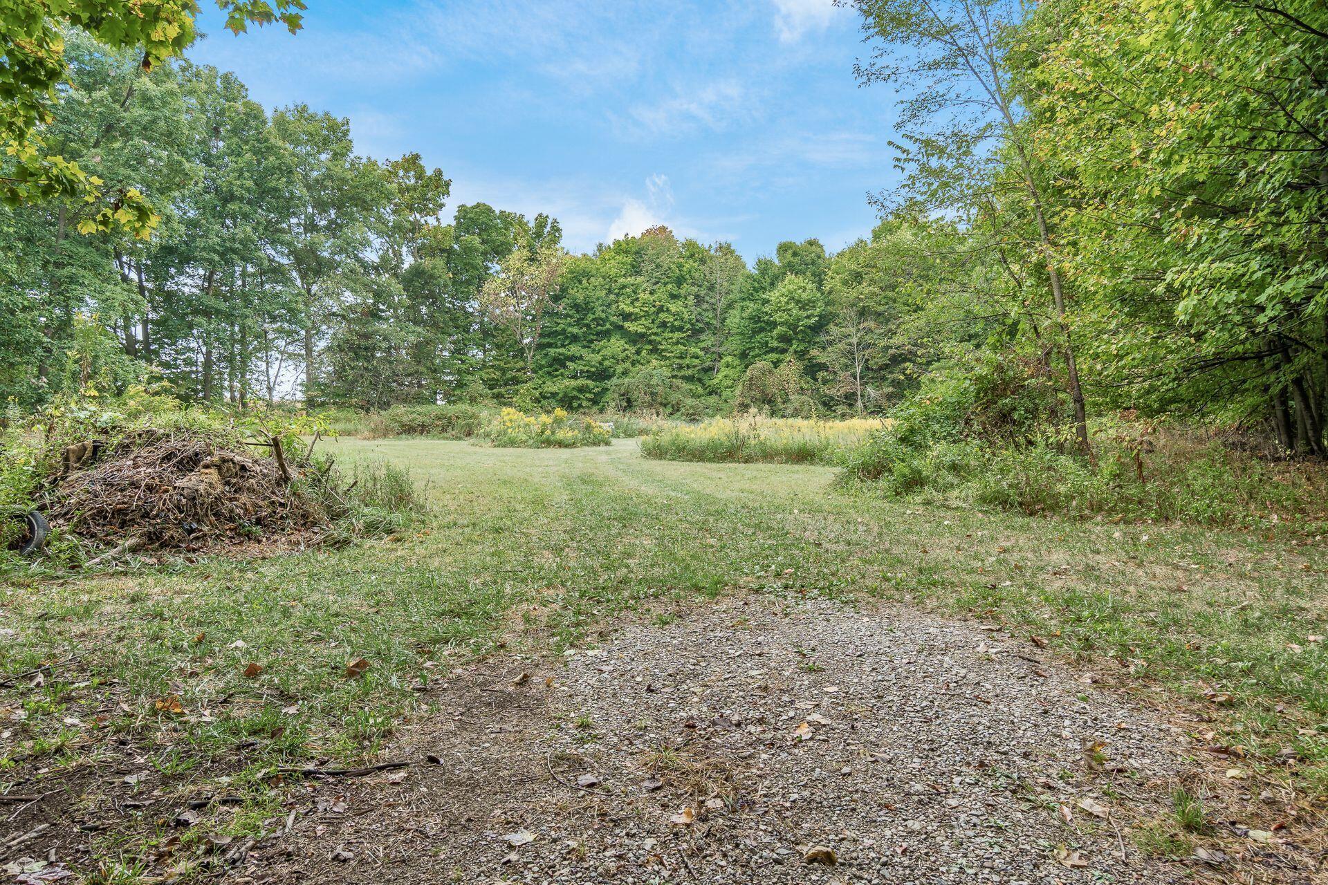 16131 Divelbiss Road, Mount Vernon, Ohio image 27