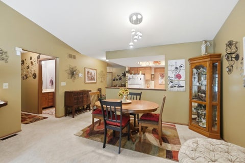 Tiny photo for 4466 White Leaf Way, Columbus, OH 43228 (MLS # 226039311)