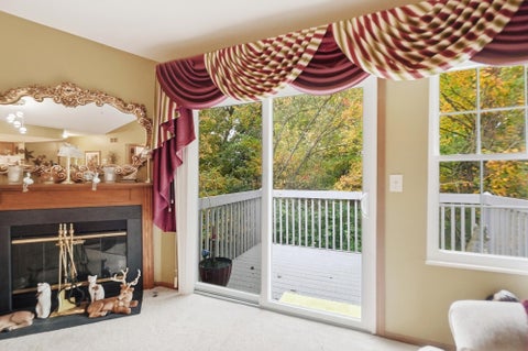 Tiny photo for 4466 White Leaf Way, Columbus, OH 43228 (MLS # 226039311)