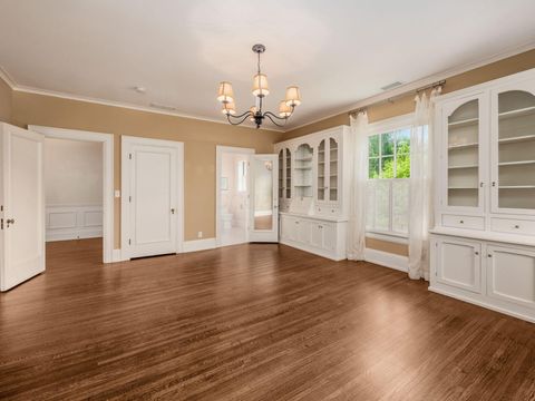 Tiny photo for 140 N Parkview Avenue, Bexley, OH 43209 (MLS # 226007351)