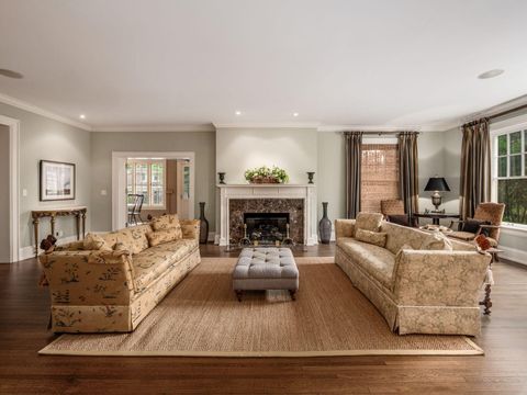 Tiny photo for 140 N Parkview Avenue, Bexley, OH 43209 (MLS # 226007351)