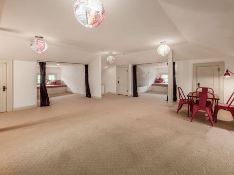 Tiny photo for 140 N Parkview Avenue, Bexley, OH 43209 (MLS # 226007351)