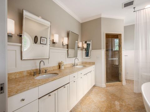 Tiny photo for 140 N Parkview Avenue, Bexley, OH 43209 (MLS # 226007351)