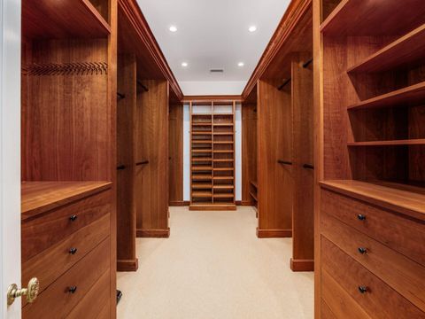 Tiny photo for 140 N Parkview Avenue, Bexley, OH 43209 (MLS # 226007351)