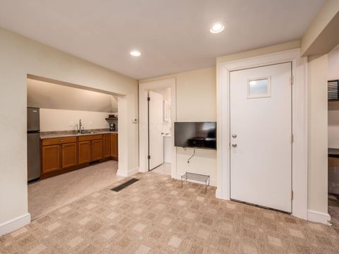 Tiny photo for 140 N Parkview Avenue, Bexley, OH 43209 (MLS # 226007351)