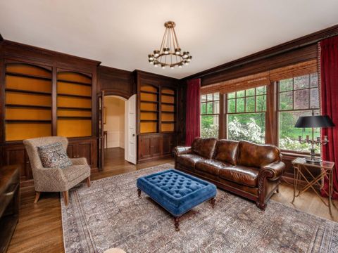 Tiny photo for 140 N Parkview Avenue, Bexley, OH 43209 (MLS # 226007351)