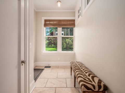 Tiny photo for 140 N Parkview Avenue, Bexley, OH 43209 (MLS # 226007351)