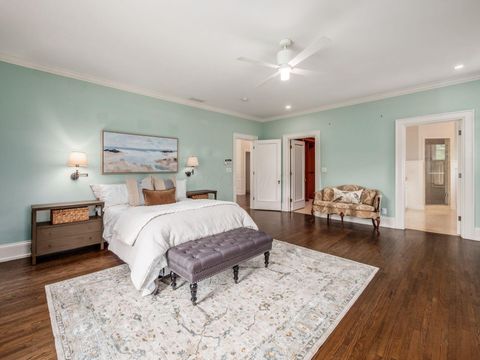 Tiny photo for 140 N Parkview Avenue, Bexley, OH 43209 (MLS # 226007351)