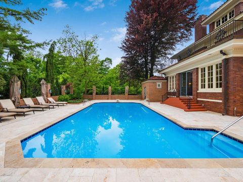 Tiny photo for 140 N Parkview Avenue, Bexley, OH 43209 (MLS # 226007351)