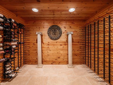 Tiny photo for 140 N Parkview Avenue, Bexley, OH 43209 (MLS # 226007351)