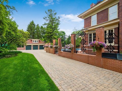 Tiny photo for 140 N Parkview Avenue, Bexley, OH 43209 (MLS # 226007351)