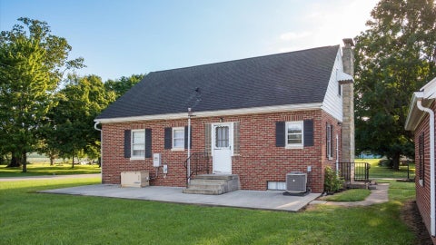 Tiny photo for 691 Jefferson Street, Utica, OH 43080 (MLS # 226035631)