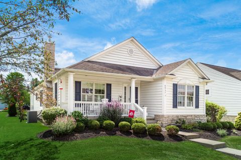 Photo of 6937 Joysmith Circle, New Albany, OH 43054 (MLS # 225030484)