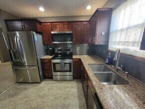 3230 Saint Bernard Circle, Columbus, Ohio image 8