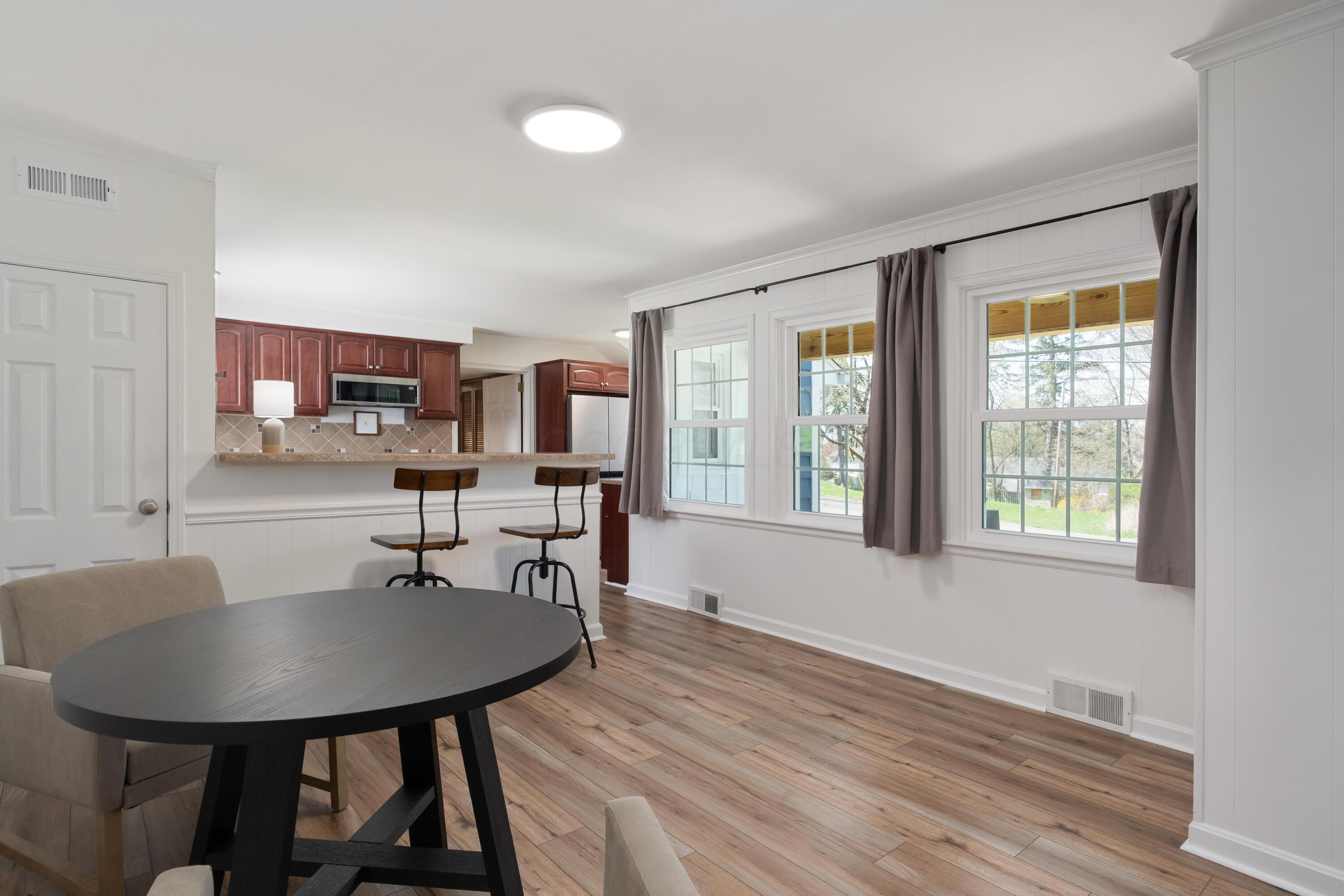 4 N Edgewood Road, Mount Vernon, Ohio image 14