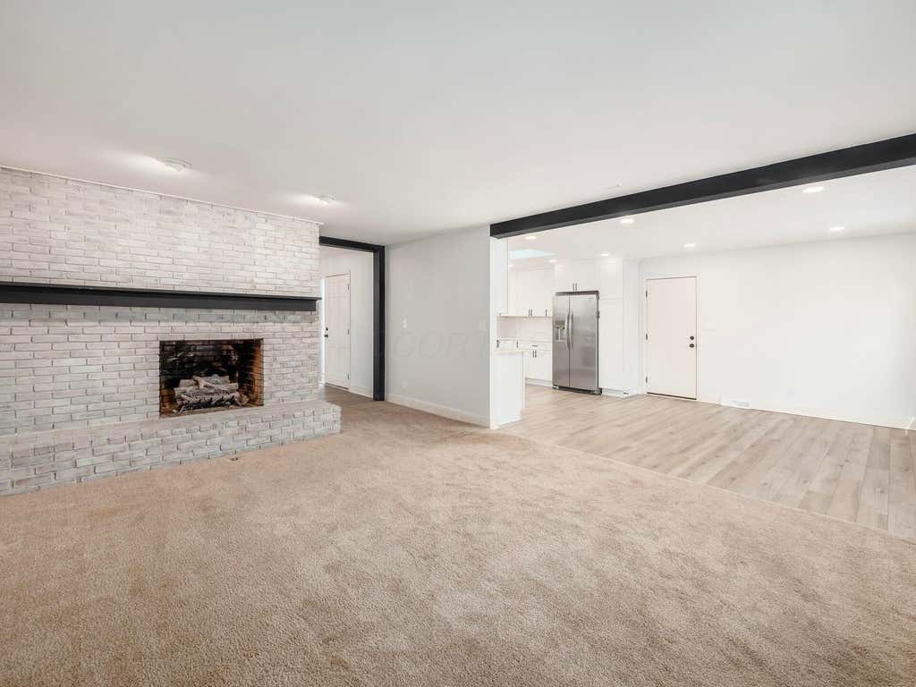 Photo of 6660 Hayhurst Street, Worthington, OH 43085 (MLS # 226025044)