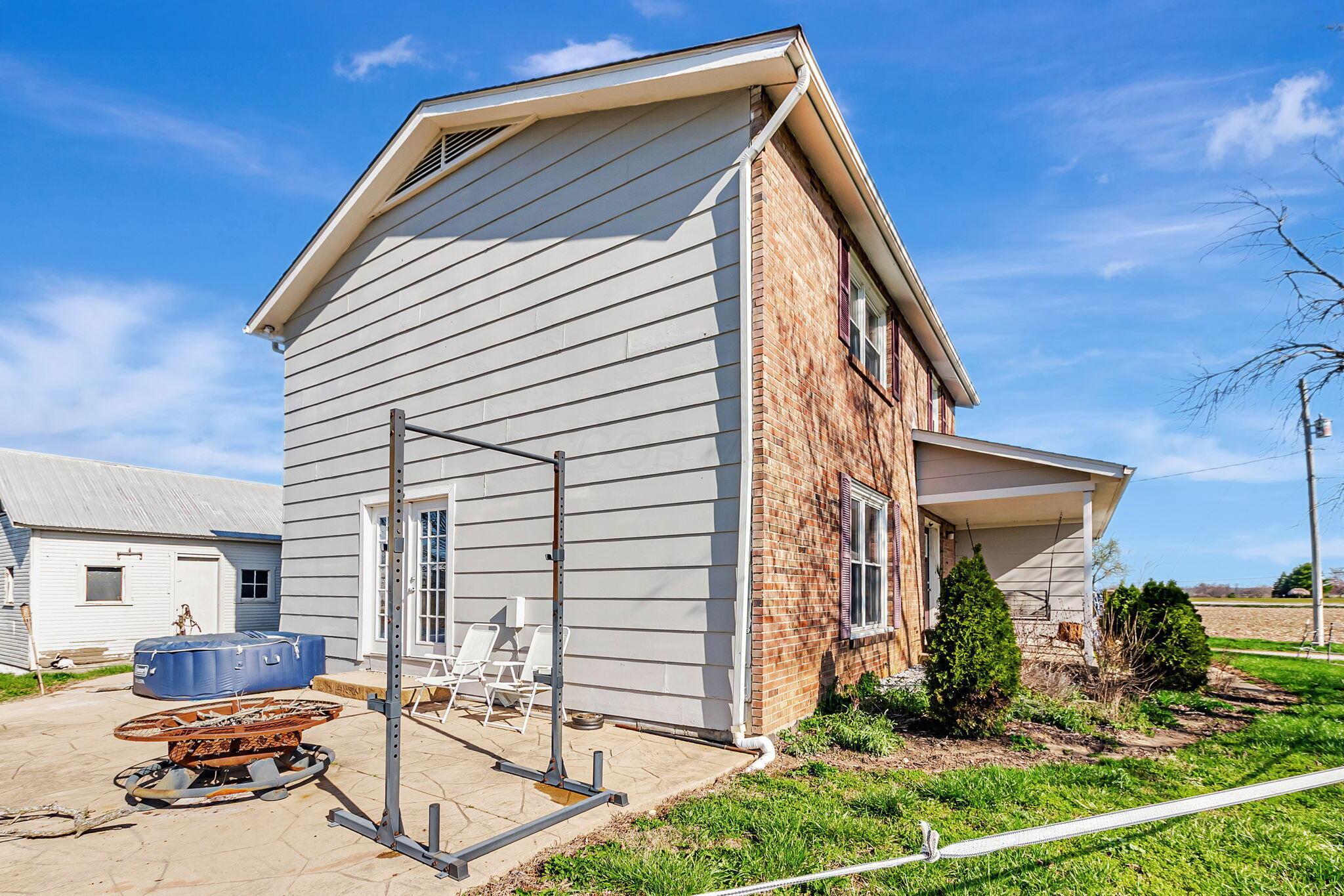 6085 Selma Pike, Springfield, Ohio image 3