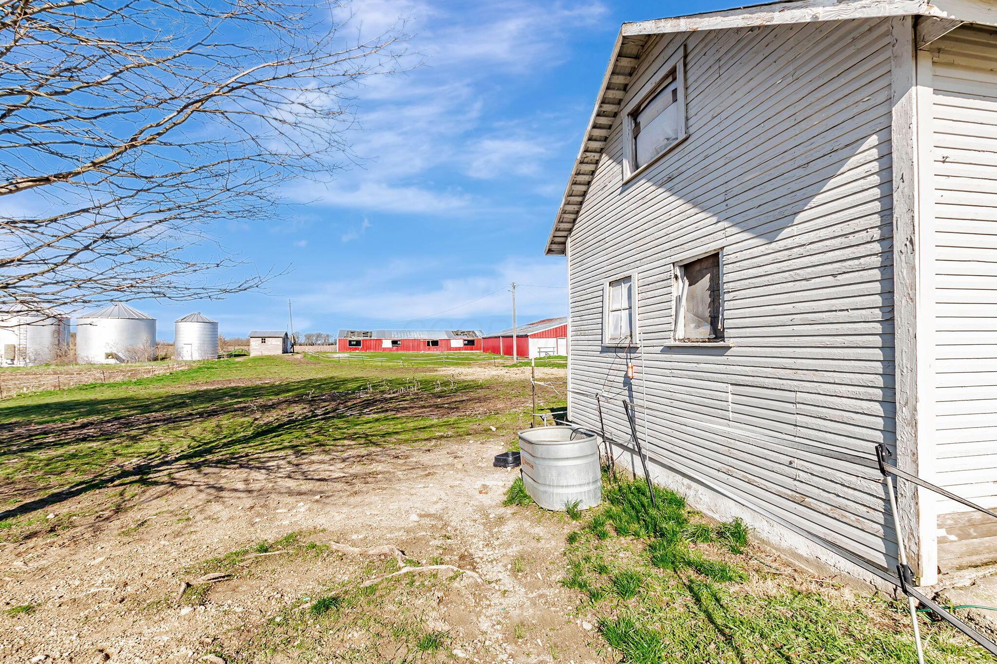 6085 Selma Pike, Springfield, Ohio image 33