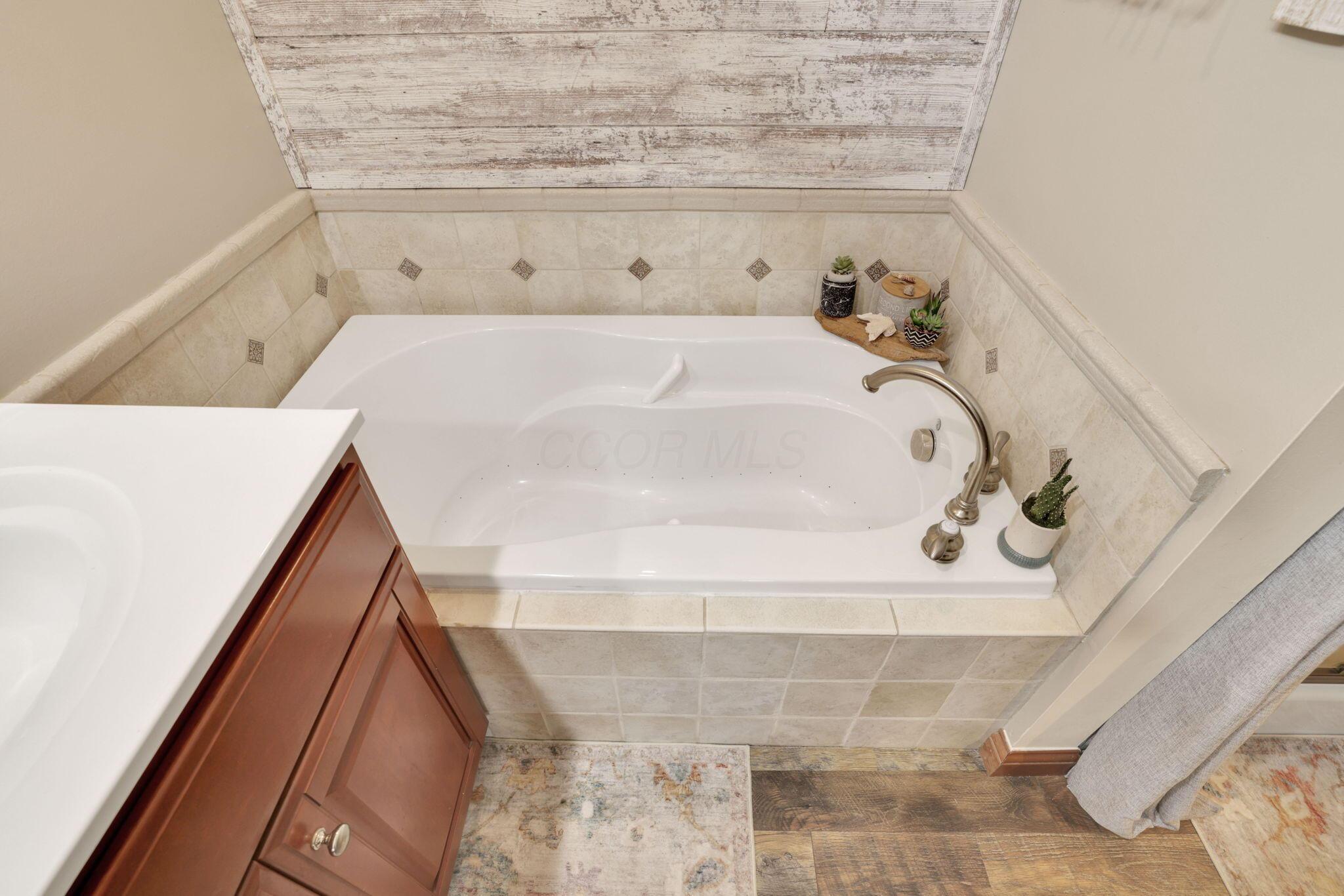 5250 Coakley Road, Carroll, Ohio image 38