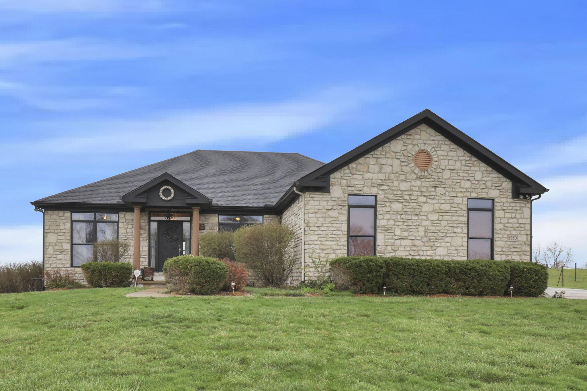5250 Coakley Road, Carroll, Ohio image 1