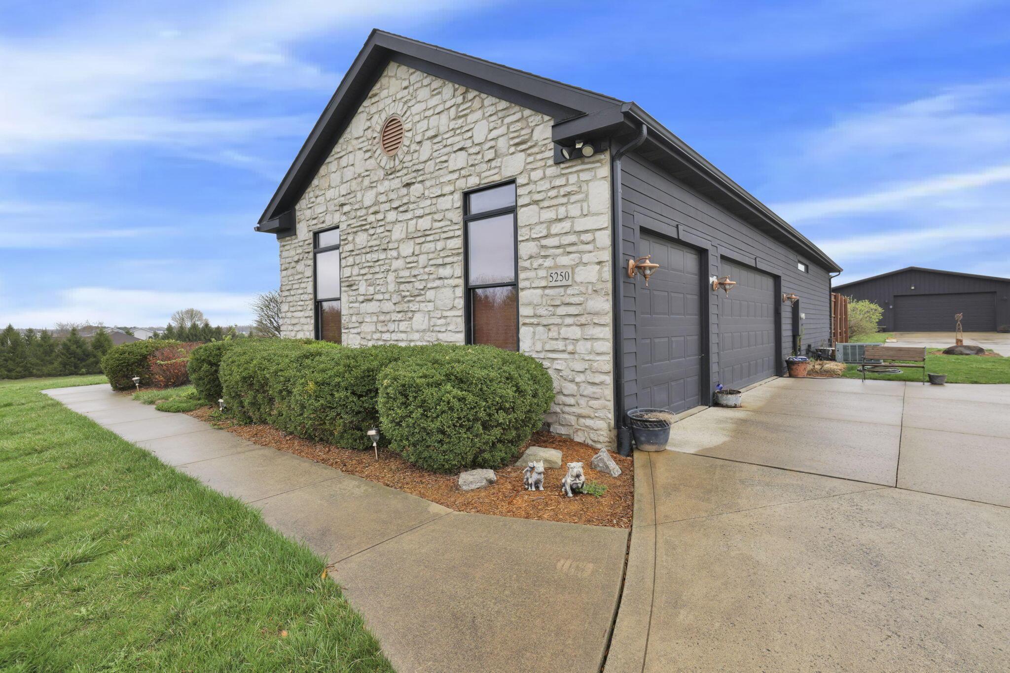 5250 Coakley Road, Carroll, Ohio image 7