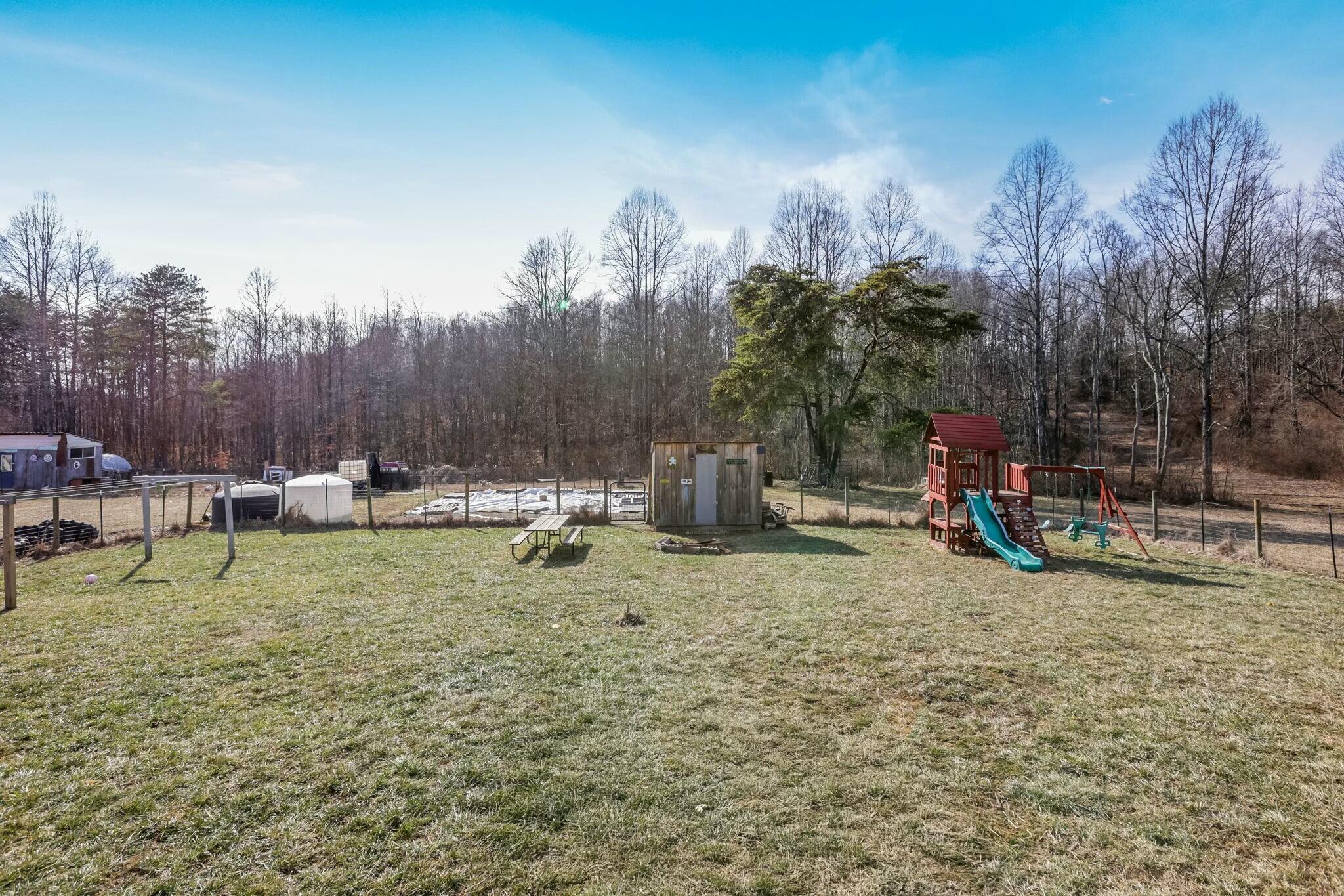 23999 Moore Road, New Plymouth, Ohio image 44
