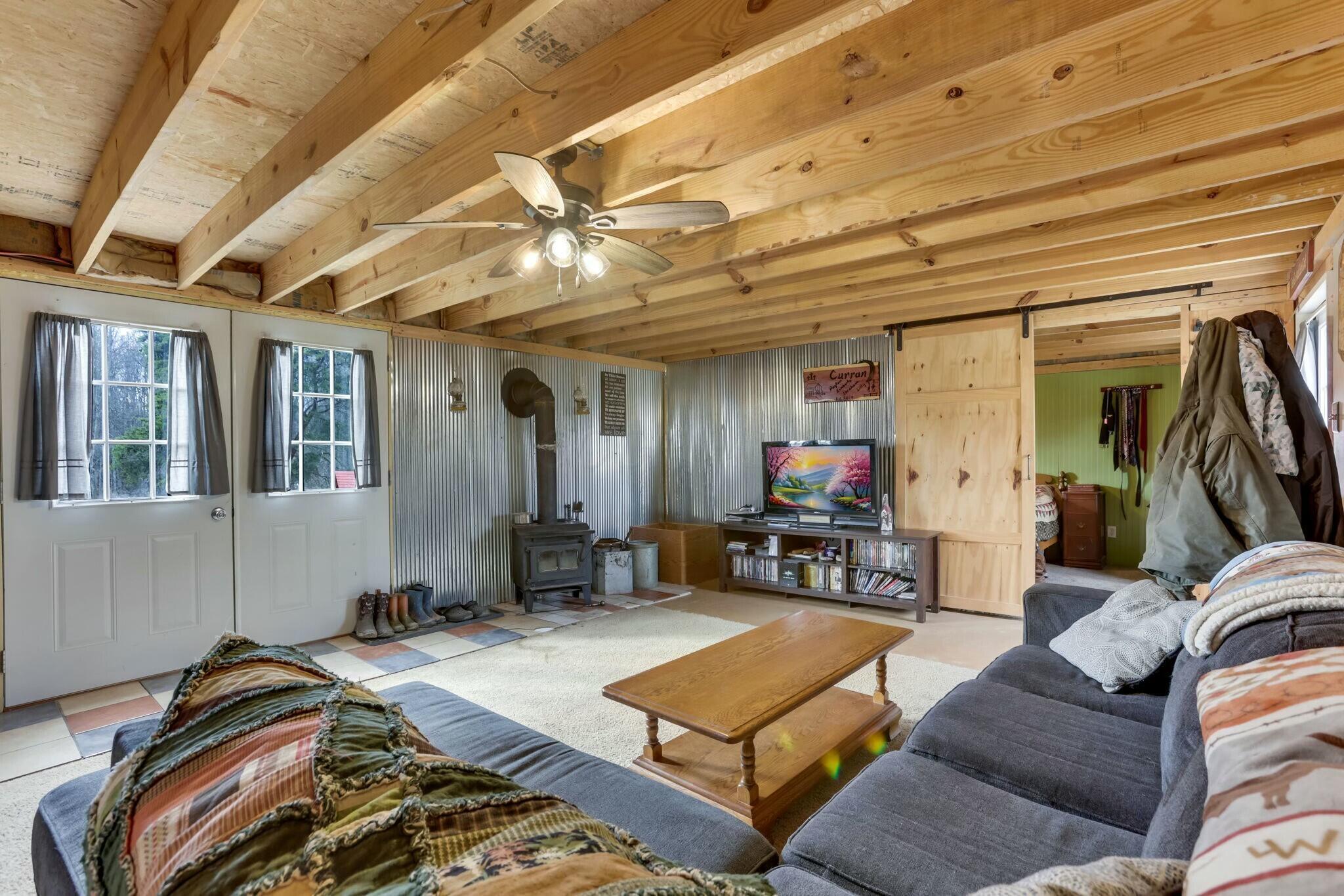 23999 Moore Road, New Plymouth, Ohio image 18