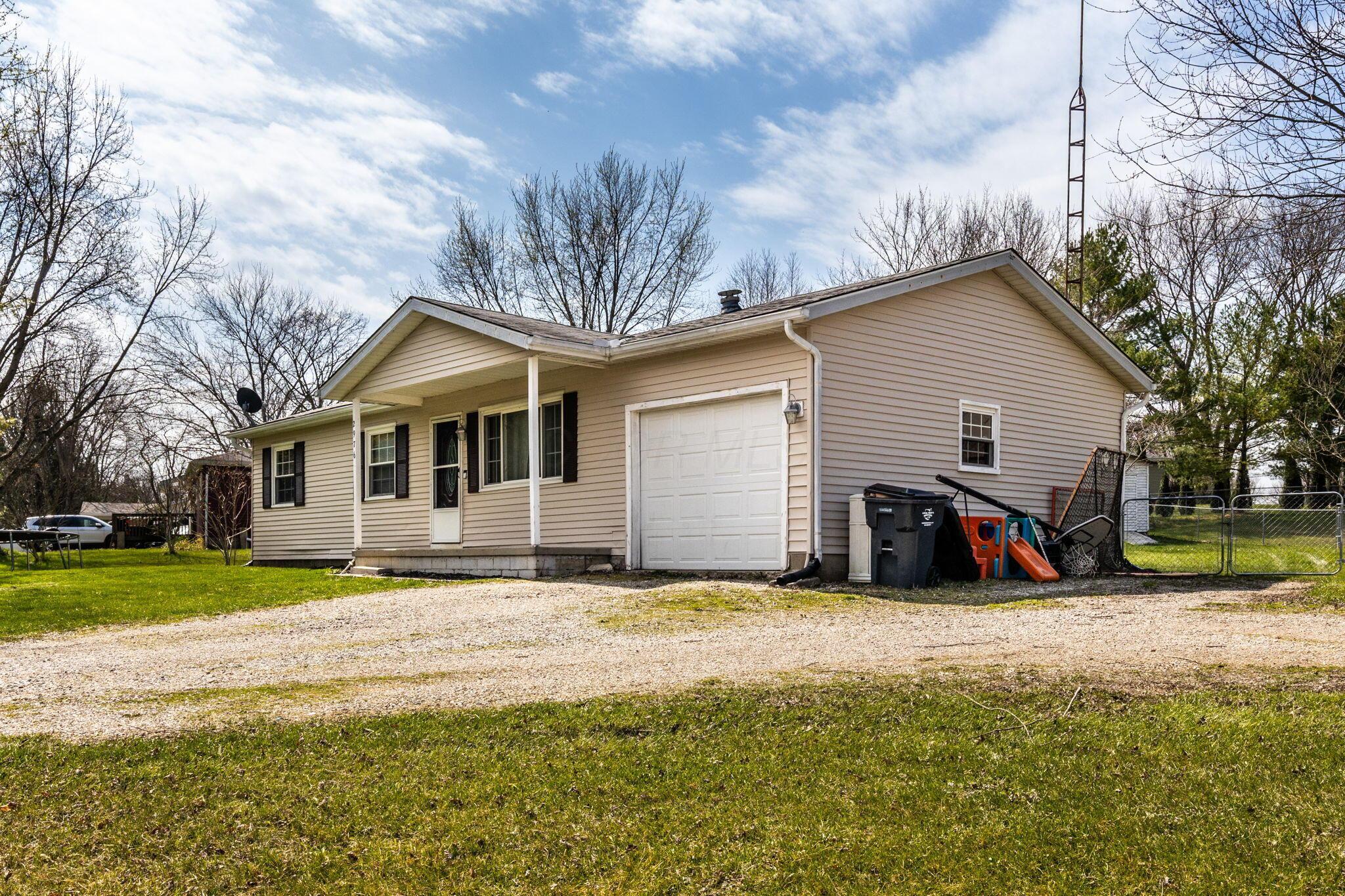 2976 Pleasant Drive NE