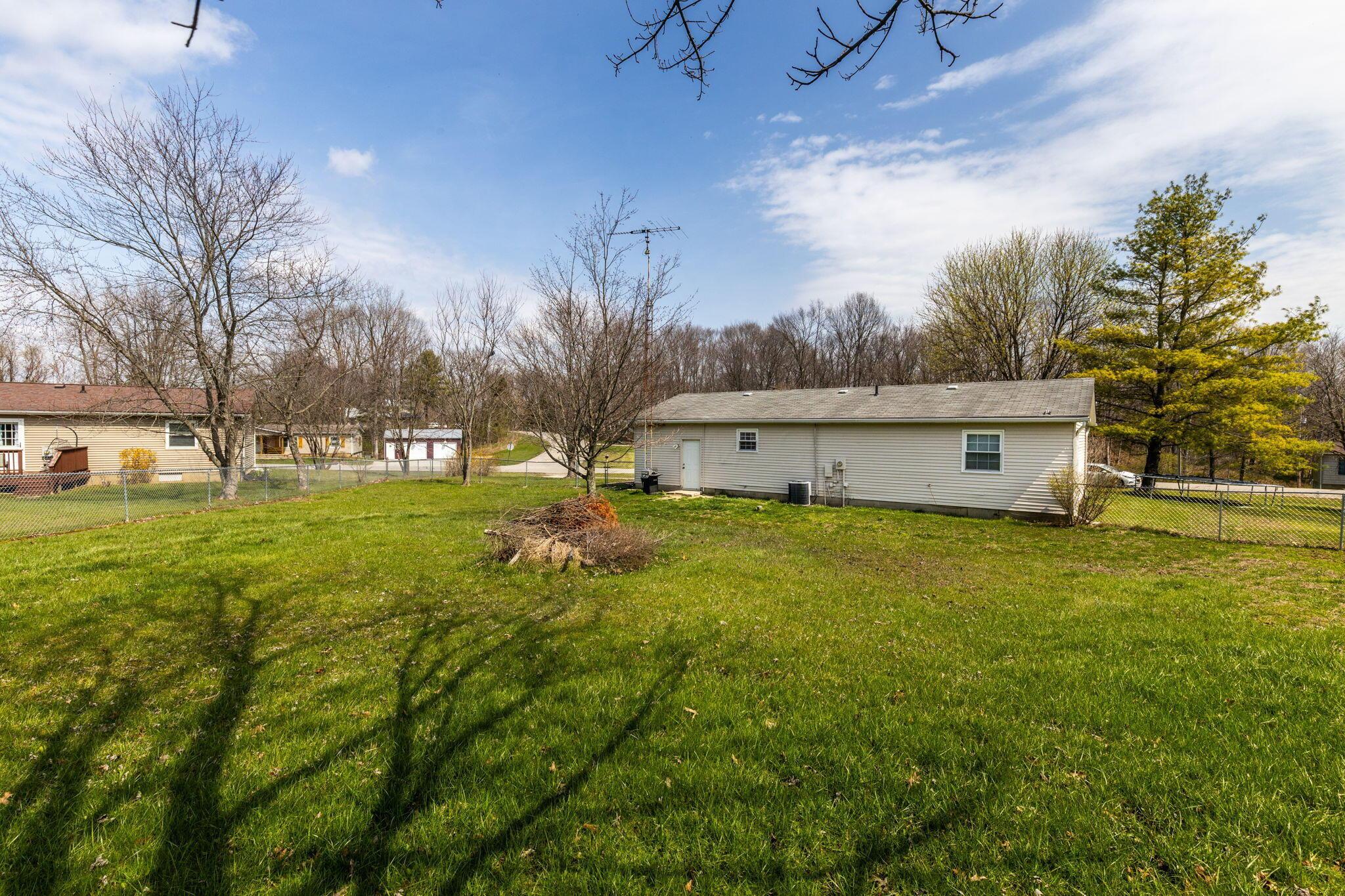 2976 Pleasant Drive NE