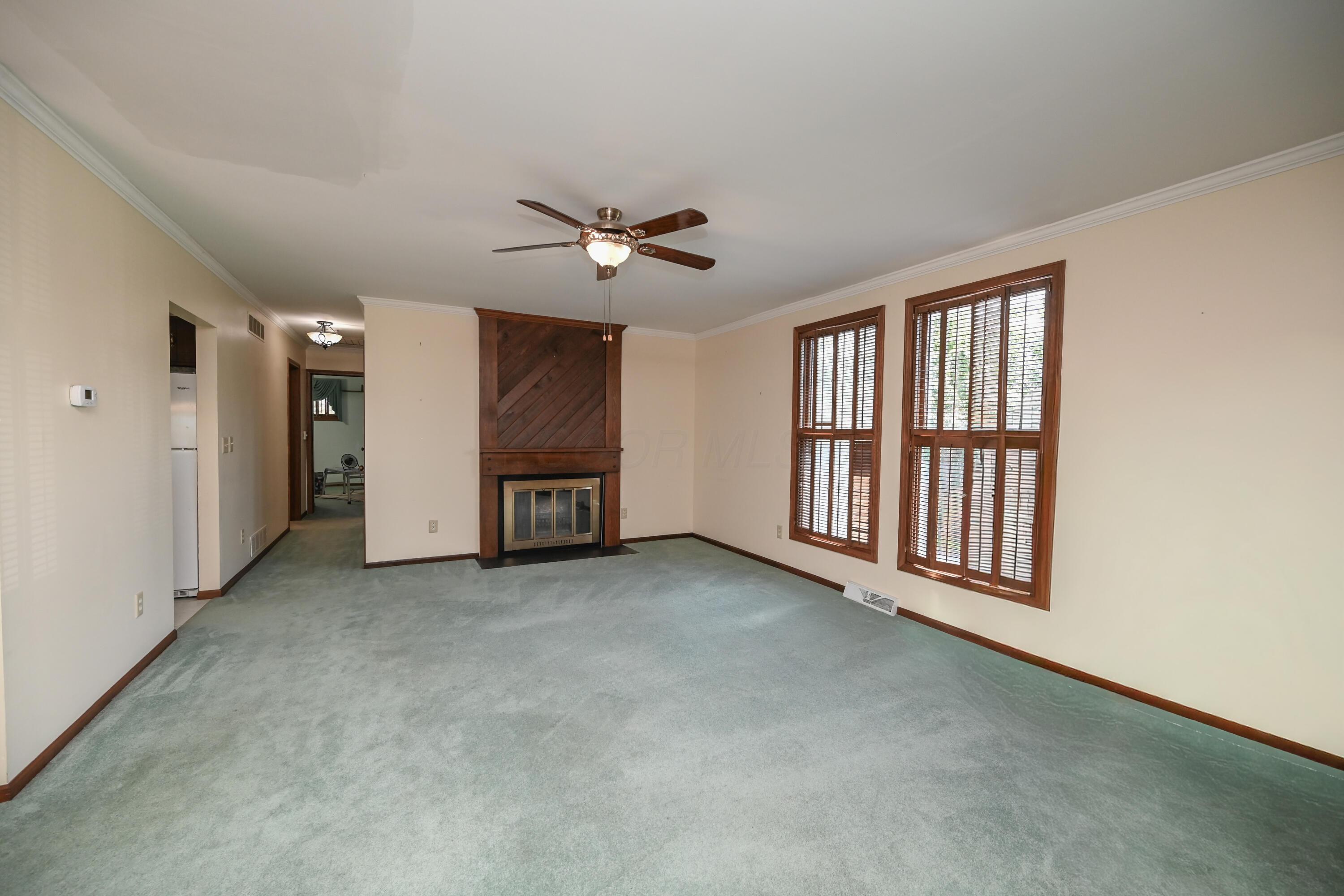 1208 Crescent Heights Road