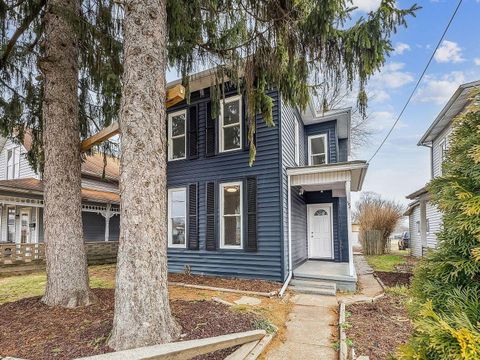Photo of 142 S 2nd Street, Newark, OH 43055 (MLS # 225039700)