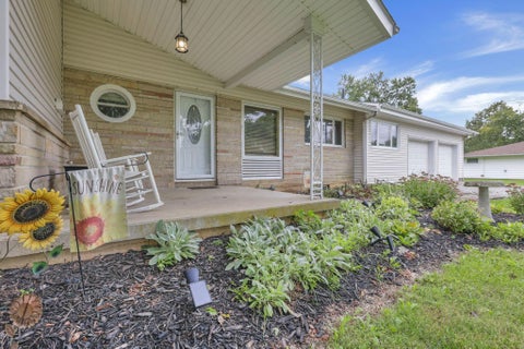 Tiny photo for 226 Hansberger Avenue, Baltimore, OH 43105 (MLS # 226036522)