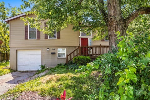 Homes For Sale - 4943 Old Tree Avenue<br/> Columbus, OH 43228