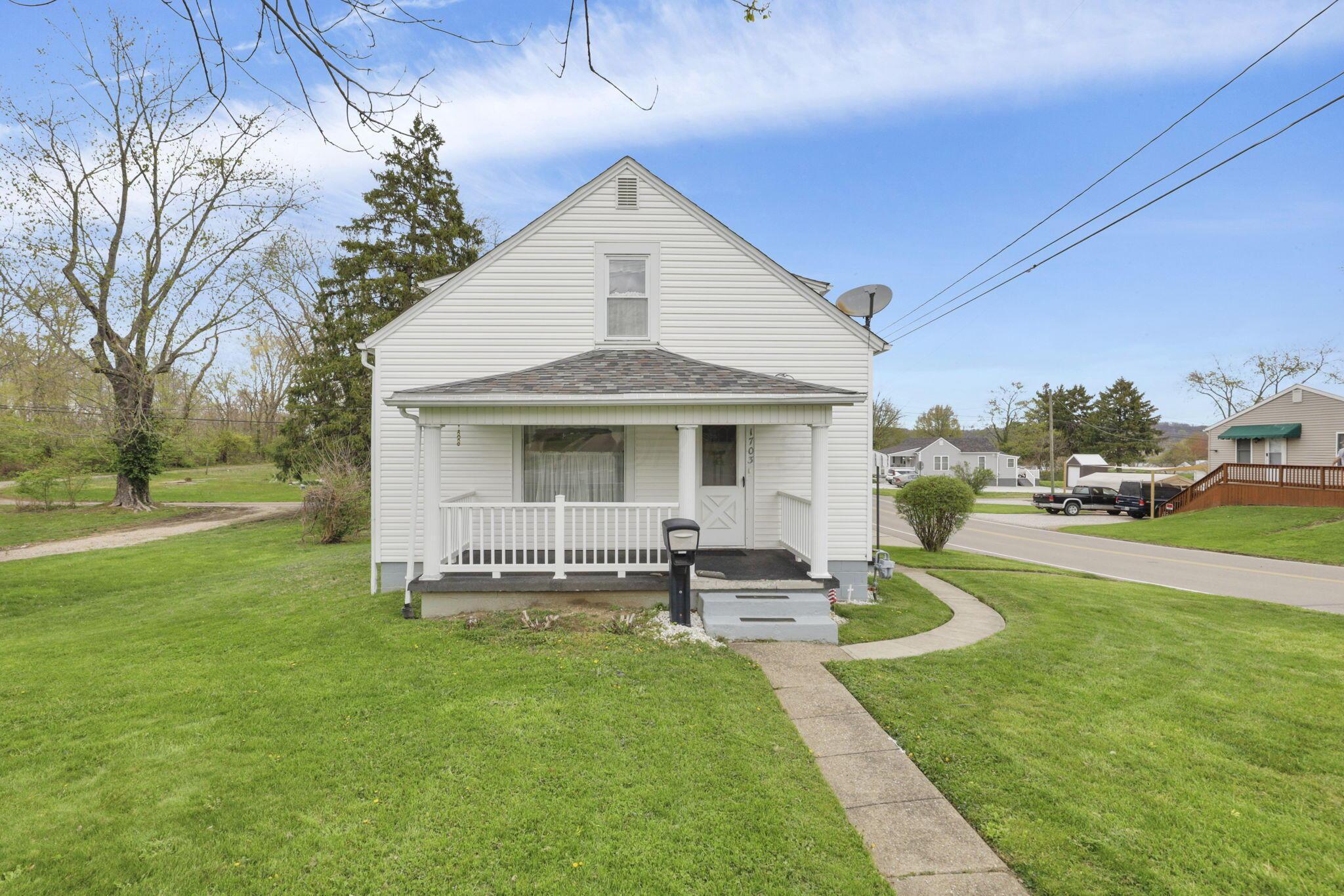 1703 Cedar Hill Road, Lancaster, Ohio image 3