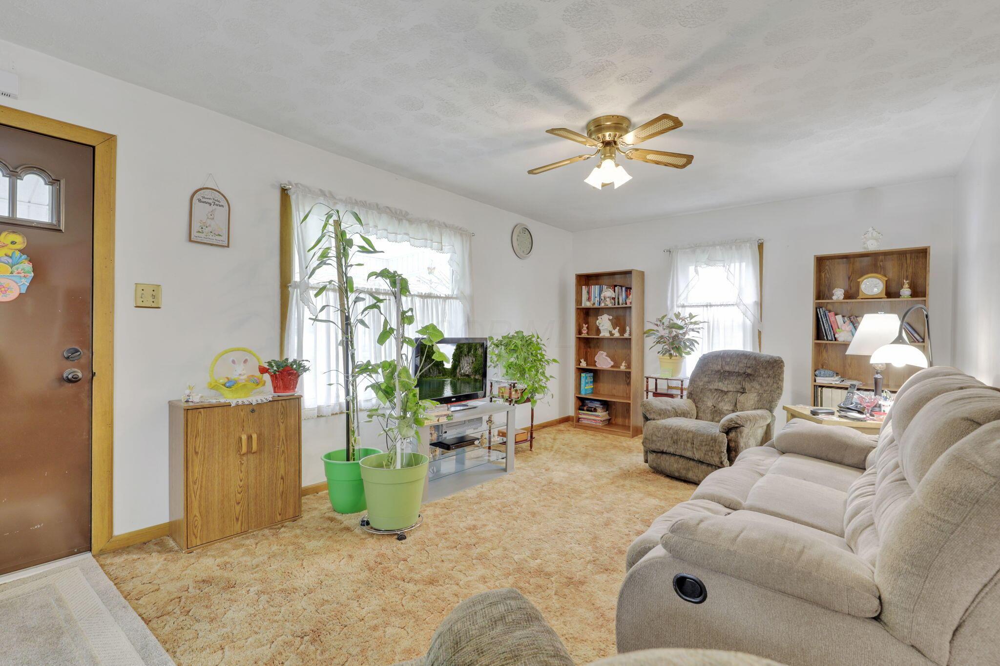 1703 Cedar Hill Road, Lancaster, Ohio image 12