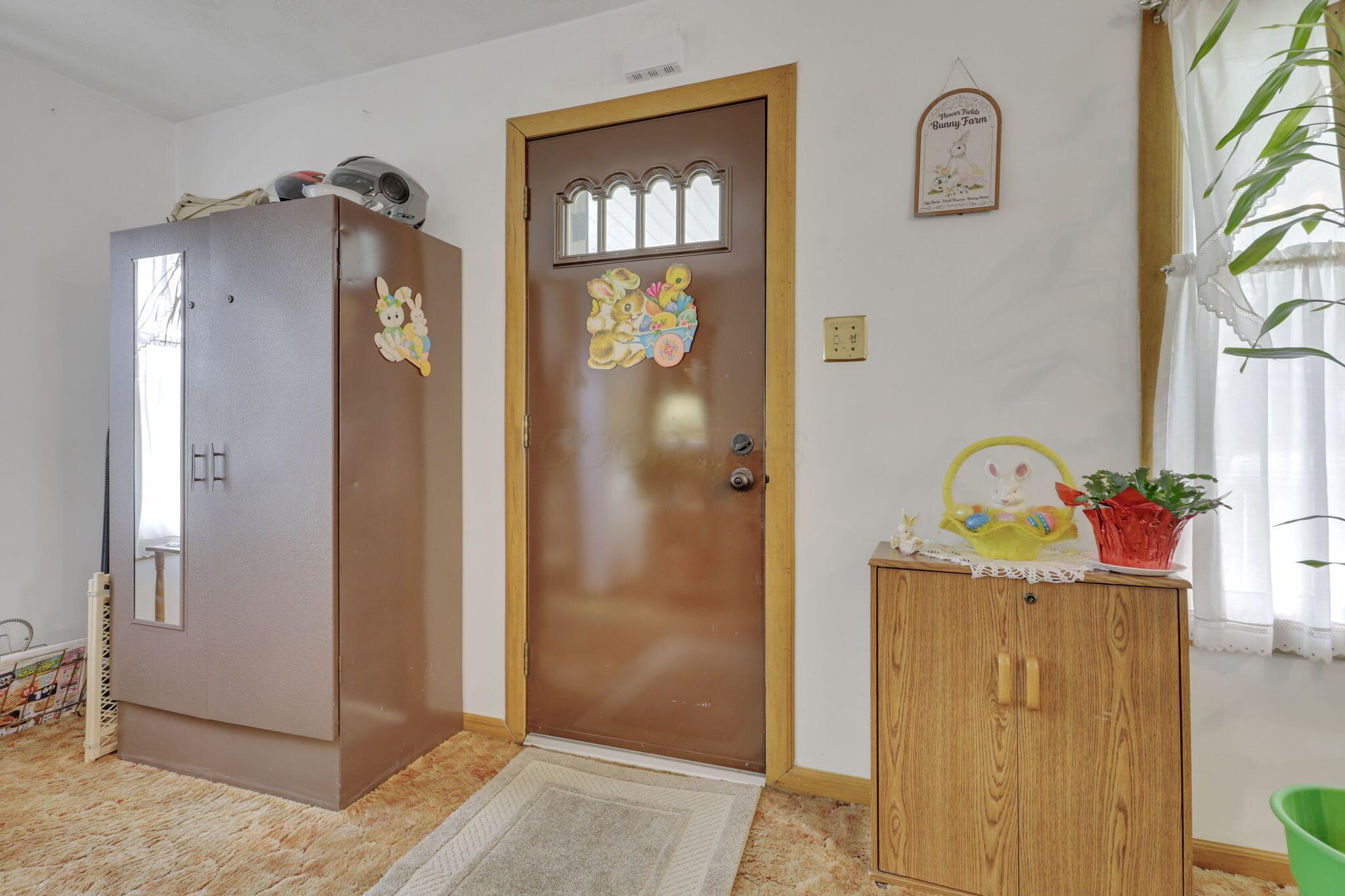 1703 Cedar Hill Road, Lancaster, Ohio image 16