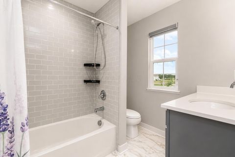 Tiny photo for 1601 Cromwill Loop, Delaware, OH 43015 (MLS # 226022466)