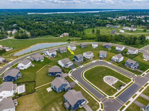 Tiny photo for 1601 Cromwill Loop, Delaware, OH 43015 (MLS # 226022466)