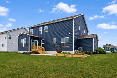 Tiny photo for 1601 Cromwill Loop, Delaware, OH 43015 (MLS # 226022466)