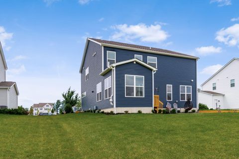 Tiny photo for 1601 Cromwill Loop, Delaware, OH 43015 (MLS # 226022466)