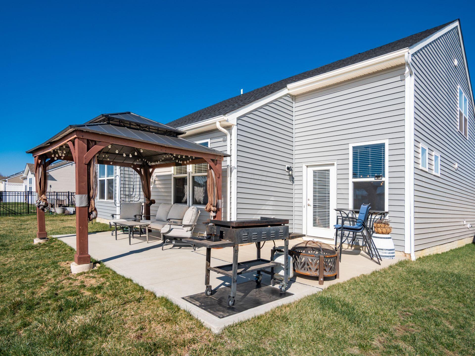 6647 Cat Singer Circle, Hilliard, Ohio image 30