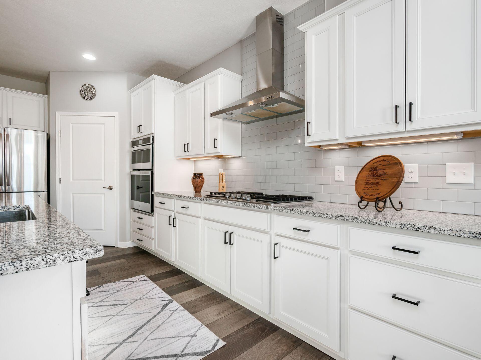 6647 Cat Singer Circle, Hilliard, Ohio image 9